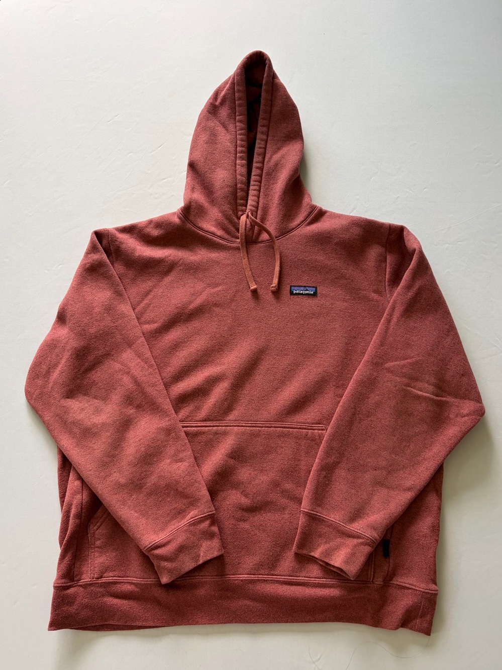 Patagonia Mens P-6 Label Uprisal Hoody Style 39621 Dusty Rose Red  XL Hoodie